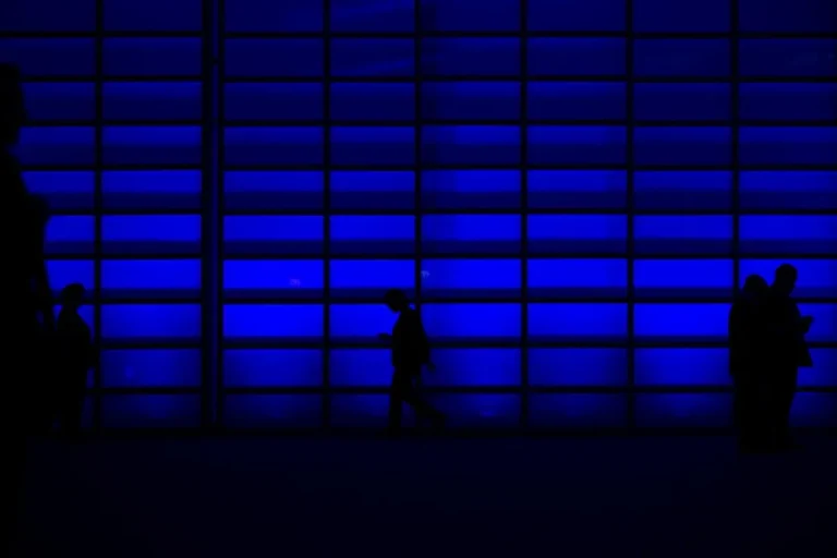 Shades OF Blue Color: Meaning, Style, History, and Visual Guide